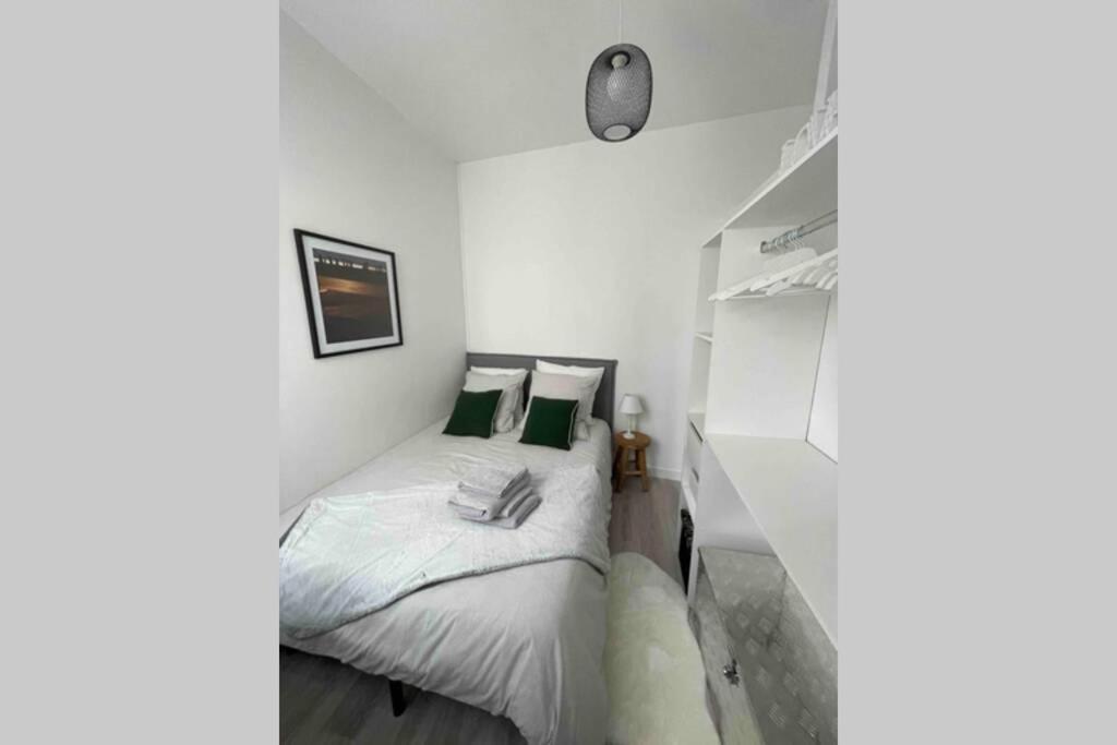 L'Oiseau Bleu Appt 2 Pieces , 150 M De La Plage Apartment บลอนวิลล์-ซัวร์-แมร์ ภายนอก รูปภาพ